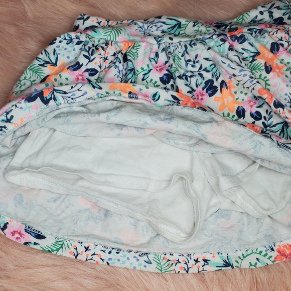 Oshkosh B'gosh Floral Skort - Picture 3 of 6